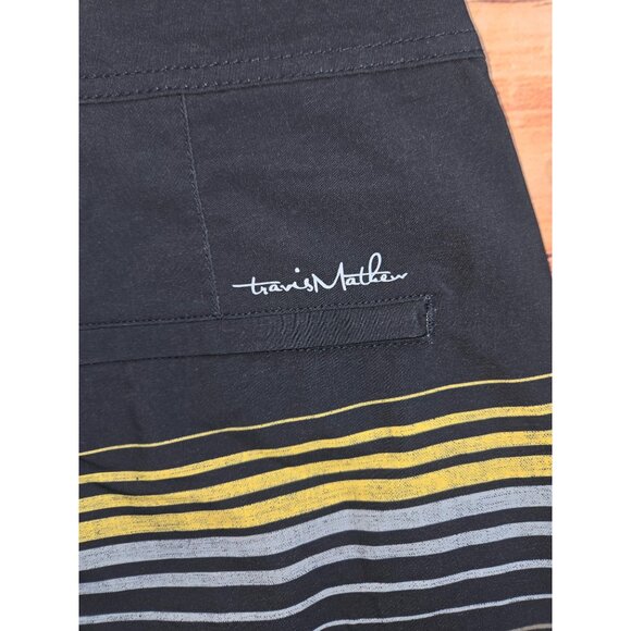 Travis Mathew Mens Board Shorts Size 32 Black/Yellow/Grey Striped Swimwear - Picture 6 of 8